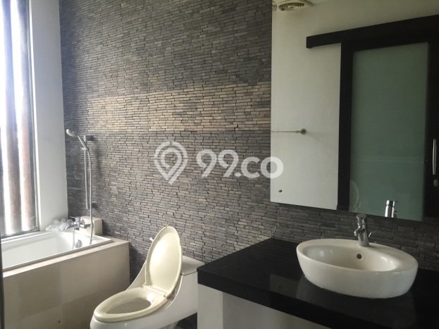 lease Hold villa 18 year available 2 unit villa plus extra land lease Hold villa 18 year available 2 unit villa plus extra land