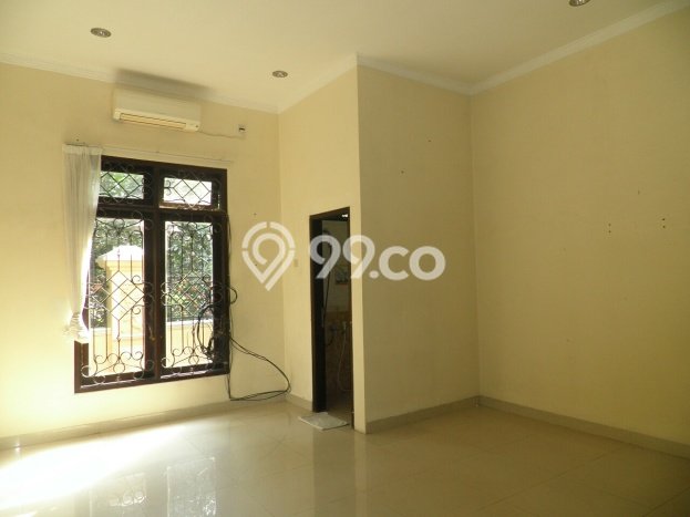 Hunian Eksklusif Siap Huni LT 350m2 di Jagakarsa, Jakarta Selatan Hunian Eksklusif Siap Huni LT 350m2 di Jagakarsa, Jakarta Selatan