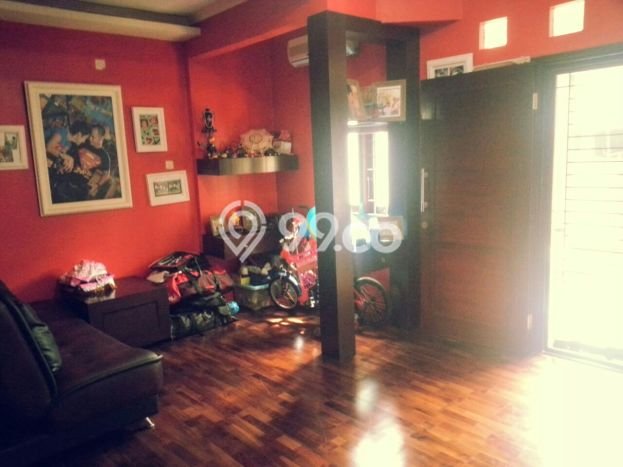 Dijual Rumah Eksklusif 3 KT di Bintaro, Tangerang Selatan Dijual Rumah Eksklusif 3 KT di Bintaro, Tangerang Selatan