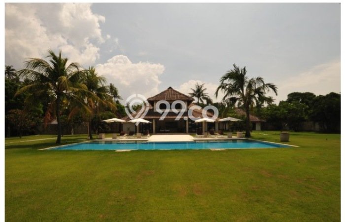 Beautiful Beach Front Villa Beautiful Beach Front Villa