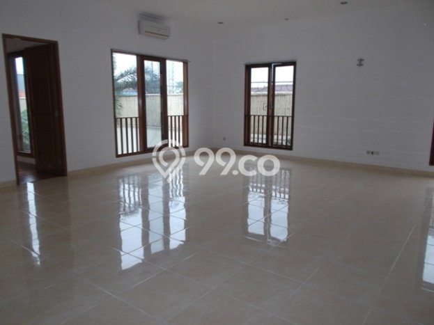 LISTING BARU! Rumah kawasan Kemang, Siap Huni, 5 KM, Akses Kemang, Jakarta Selatan, Jakarta Selatan, LT 700m² Bangunan 500m² LISTING BARU! Rumah kawasan Kemang, Siap Huni, 5 KM, Akses Kemang, Jakarta Selatan, Jakarta Selatan, LT 700m² Bangunan 500m²