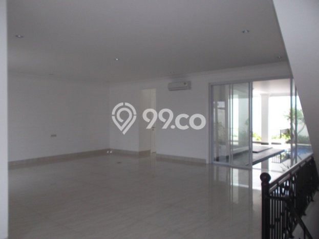 Rumah area Kemang, Dekat Tol, 4 KT, LT 600m² LB 400m² Rumah area Kemang, Dekat Tol, 4 KT, LT 600m² LB 400m²