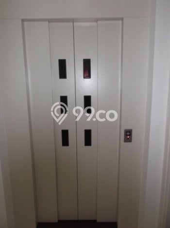 Rumah area Kemang, Dekat Tol, 4 KT, LT 600m² LB 400m² Rumah area Kemang, Dekat Tol, 4 KT, LT 600m² LB 400m²