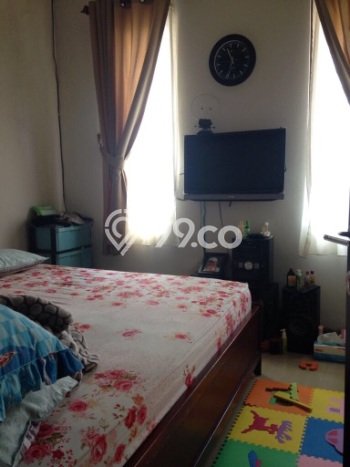 Rumah Terawat di Cinere, Depok, Luas 70m² Bangunan 105m² DIJUAL CEPAT! Rumah Terawat di Cinere, Depok, Luas 70m² Bangunan 105m² DIJUAL CEPAT!