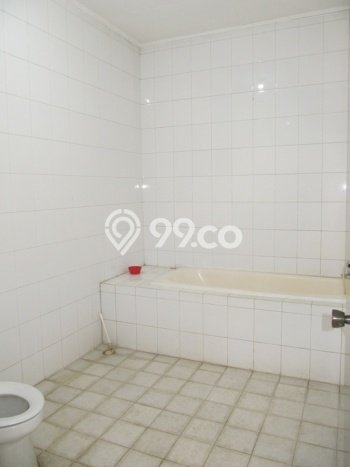 Rumah di Cinere, Depok, Luas 512m² Bangunan 200m² - JUAL CEPAT! Rumah di Cinere, Depok, Luas 512m² Bangunan 200m² - JUAL CEPAT!