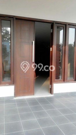 Rumah Mewah LB 220m2 Siap Pakai Desain Elegan di Sentul City, Bogor Rumah Mewah LB 220m2 Siap Pakai Desain Elegan di Sentul City, Bogor
