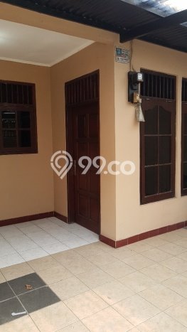 Jual Rumah Eksklusif 3 KT di Kemanggisan, Jakarta Barat Jual Rumah Eksklusif 3 KT di Kemanggisan, Jakarta Barat