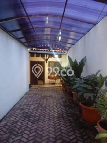 Rumah PREMIUM di Cipayung, Jakarta Timur, Luas 400m² LB 200m² HARGA TERBAIK! Rumah PREMIUM di Cipayung, Jakarta Timur, Luas 400m² LB 200m² HARGA TERBAIK!
