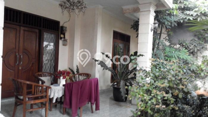 Kesempatan Memiliki Rumah LT 330m² / LB 200m² di Lokasi Strategis Cibubur, Bekasi Kesempatan Memiliki Rumah LT 330m² / LB 200m² di Lokasi Strategis Cibubur, Bekasi