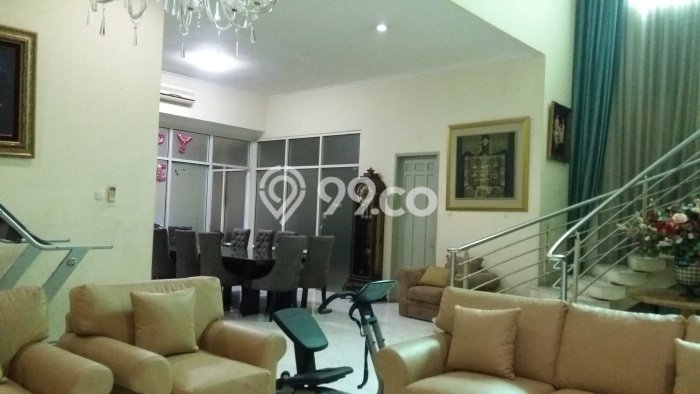 GOOD DEAL! Rumah Premium di Intercon, Luas 312m² LB 300m² GOOD DEAL! Rumah Premium di Intercon, Luas 312m² LB 300m²