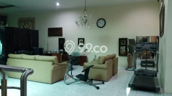 GOOD DEAL! Rumah Premium di Intercon, Luas 312m² LB 300m² GOOD DEAL! Rumah Premium di Intercon, Luas 312m² LB 300m²