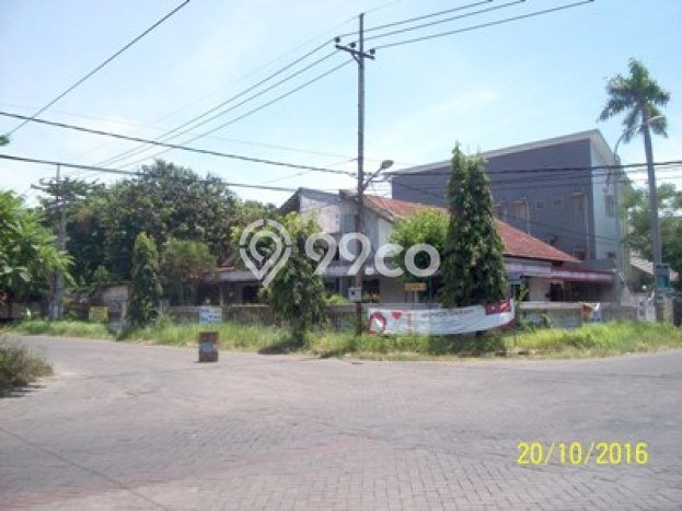 Rumah Eksklusif lokasi Tenggilis Mejoyo, Surabaya, LT 495m2m² LB 250m2m² Rumah Eksklusif lokasi Tenggilis Mejoyo, Surabaya, LT 495m2m² LB 250m2m²