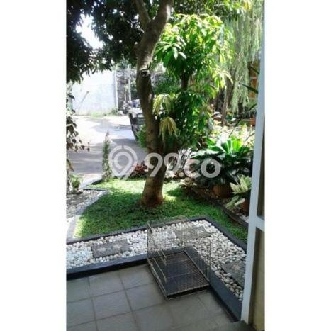 Rumah dengan Lokasi Strategis 4 KT di Gandul, Depok Rumah dengan Lokasi Strategis 4 KT di Gandul, Depok