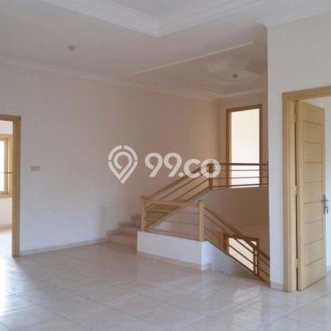 Bisa KPR! Rumah Cinere, Depok, LT 240m² LB 335m² Bisa KPR! Rumah Cinere, Depok, LT 240m² LB 335m²