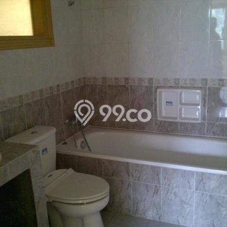Bisa KPR! Rumah Cinere, Depok, LT 240m² LB 335m² Bisa KPR! Rumah Cinere, Depok, LT 240m² LB 335m²