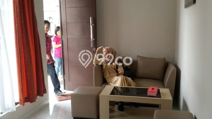 Jual Rumah Strategis Bagus Punya 9 KT di Karawang Barat Karawang - Jual Rumah Strategis Bagus Punya 9 KT di Karawang Barat Karawang -