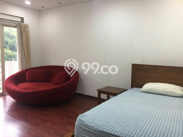 Rumah Strategis dengan 4 Kamar Tidur dan 3 Kamar Mandi di Kawasan Dago, Bandung Rumah Strategis dengan 4 Kamar Tidur dan 3 Kamar Mandi di Kawasan Dago, Bandung