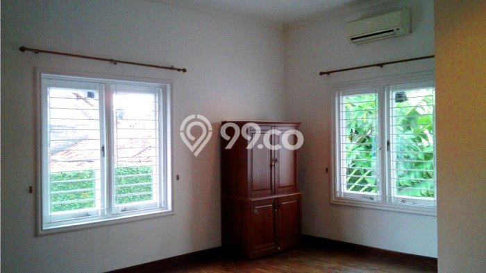 Rumah Luxury Modern Siap Huni di Bintaro Jakarta Selatan Rumah Luxury Modern Siap Huni di Bintaro Jakarta Selatan
