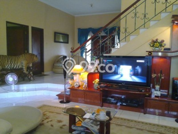Investasi Menjanjikan 4 Kamar Tidur Lokasi Prestisius di Kawasan Berkembang Geger Kalong, Bandung Investasi Menjanjikan 4 Kamar Tidur Lokasi Prestisius di Kawasan Berkembang Geger Kalong, Bandung