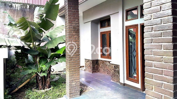 Hunian Nyaman Asri 5 KT Siap Pakai di Holis Cigondewah Bandung Hunian Nyaman Asri 5 KT Siap Pakai di Holis Cigondewah Bandung