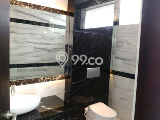 HARGA SPESIAL! Rumah Modern area Pantai Indah Kapuk, Jakarta Utara, LT 325m² LB 760m² BISA KPR! HARGA SPESIAL! Rumah Modern area Pantai Indah Kapuk, Jakarta Utara, LT 325m² LB 760m² BISA KPR!