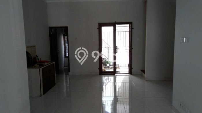 LISTING BARU! Rumah di Bintaro, Ready, 3 KT, Akses Bintaro, Tangerang Selatan, Tangerang Selatan, LT 105m² Bangunan 120m² LISTING BARU! Rumah di Bintaro, Ready, 3 KT, Akses Bintaro, Tangerang Selatan, Tangerang Selatan, LT 105m² Bangunan 120m²