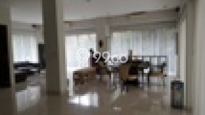 Rumah Sewa Jakarta Selatan LT 1000m2 LB 400m2 Kawasan Senayan Rumah Sewa Jakarta Selatan LT 1000m2 LB 400m2 Kawasan Senayan