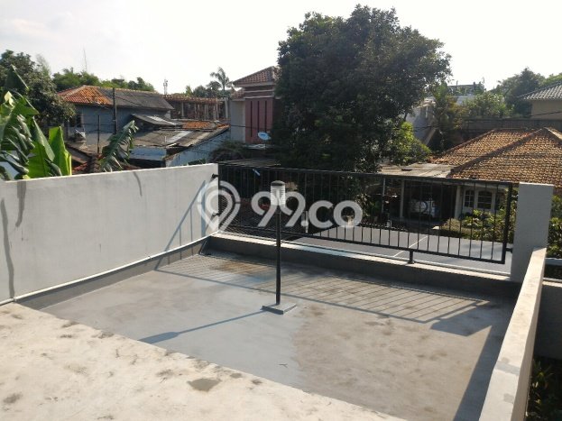 Rumah LB 187m² di Pusat Kota Lebak Bulus, Jakarta Selatan - Harga Menarik Rumah LB 187m² di Pusat Kota Lebak Bulus, Jakarta Selatan - Harga Menarik