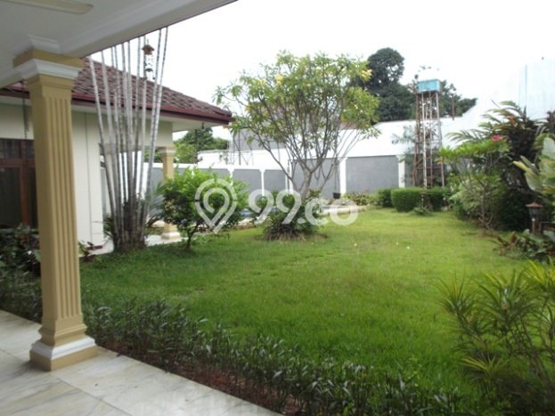 HUNIAN PREMIUM! Rumah di Ampera, 4 KT, Kawasan Prospektif, Luas 1000m² LB 400m² HUNIAN PREMIUM! Rumah di Ampera, 4 KT, Kawasan Prospektif, Luas 1000m² LB 400m²