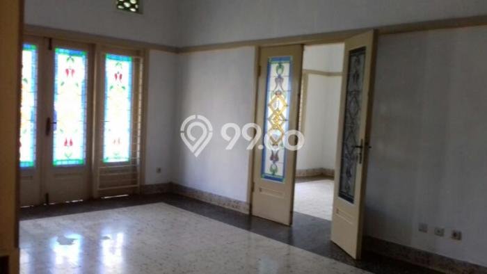 Ready to Use! Premium House LT 690m2 Desain Elegan di Riau Ready to Use! Premium House LT 690m2 Desain Elegan di Riau