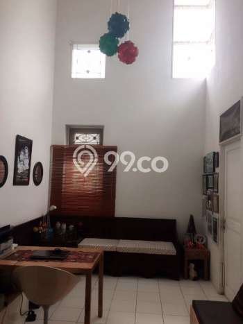 Rumah Luas Asri 2 KT Siap Pakai di Bintaro Tangerang Selatan Rumah Luas Asri 2 KT Siap Pakai di Bintaro Tangerang Selatan