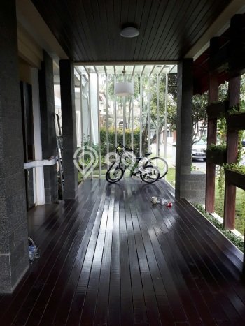 Rumah Idaman Modern! Rumah 2 Lantai area Kota Baru Parahyangan, Bandung, LT 189m² Bangunan 200m² Rumah Idaman Modern! Rumah 2 Lantai area Kota Baru Parahyangan, Bandung, LT 189m² Bangunan 200m²