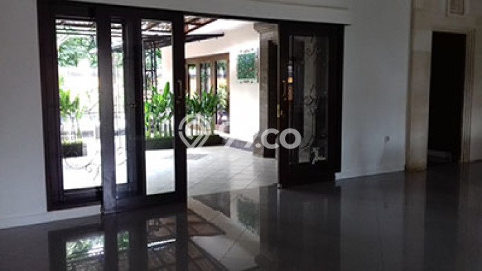 HARGA TERBAIK! Rumah area Sanur, 3 KT, Lingkungan Sejuk, LT 500m² Bangunan 200m² HARGA TERBAIK! Rumah area Sanur, 3 KT, Lingkungan Sejuk, LT 500m² Bangunan 200m²
