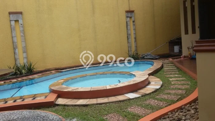 HARGA TERBAIK! Rumah di Bintaro, 5 KM, Lingkungan Asri, LT 373m² Bangunan 408m² HARGA TERBAIK! Rumah di Bintaro, 5 KM, Lingkungan Asri, LT 373m² Bangunan 408m²