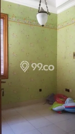 HARGA TERBAIK! Rumah di Bintaro, 5 KM, Lingkungan Asri, LT 373m² Bangunan 408m² HARGA TERBAIK! Rumah di Bintaro, 5 KM, Lingkungan Asri, LT 373m² Bangunan 408m²