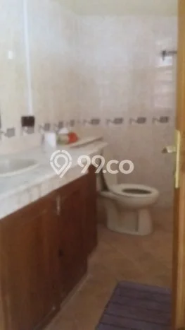 HARGA TERBAIK! Rumah di Bintaro, 5 KM, Lingkungan Asri, LT 373m² Bangunan 408m² HARGA TERBAIK! Rumah di Bintaro, 5 KM, Lingkungan Asri, LT 373m² Bangunan 408m²