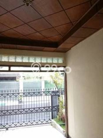 Jual Rumah Strategis Bagus Punya 6 KT di Kiaracondong Bandung SHM Jual Rumah Strategis Bagus Punya 6 KT di Kiaracondong Bandung SHM