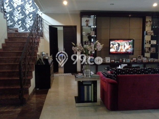 Rumah Luxury Modern Tanpa Renovasi di Bintaro Tangerang Selatan Rumah Luxury Modern Tanpa Renovasi di Bintaro Tangerang Selatan