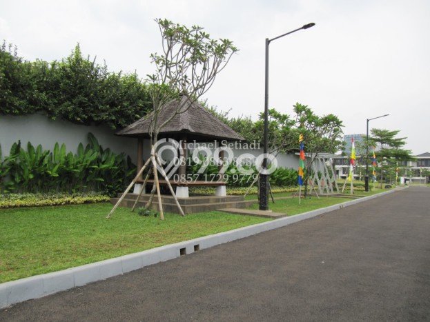 Rumah Terawat 4 KT 5 KM di Ampera, Jakarta Selatan Rumah Terawat 4 KT 5 KM di Ampera, Jakarta Selatan