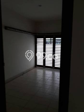 Disewakan Rumah Murah di Bintaro Tangerang Selatan Punya 4 Kamar Tidur Disewakan Rumah Murah di Bintaro Tangerang Selatan Punya 4 Kamar Tidur