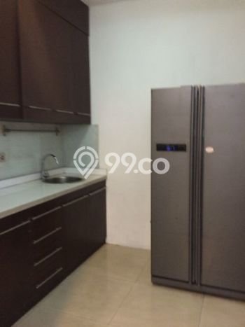 LOKASI PREMIUM! Rumah Berkembang area Kemang, LT 198m² Bangunan 300m² LOKASI PREMIUM! Rumah Berkembang area Kemang, LT 198m² Bangunan 300m²