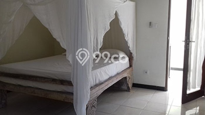 LOKASI STRATEGIS! Rumah di Canggu, Akses ke Tol, 3 KT, LT 350m² Bangunan 250m² LOKASI STRATEGIS! Rumah di Canggu, Akses ke Tol, 3 KT, LT 350m² Bangunan 250m²
