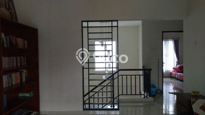 Hunian Cantik Modern Lb 250m2 di Solo Baru, Solo Hunian Cantik Modern Lb 250m2 di Solo Baru, Solo
