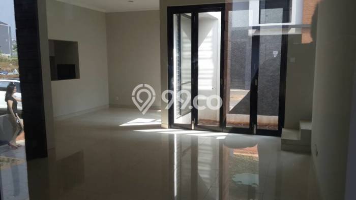 Rumah Mewah LB 152m2 Siap Pakai Desain Elegan di Bintaro, Tangerang Selatan Rumah Mewah LB 152m2 Siap Pakai Desain Elegan di Bintaro, Tangerang Selatan