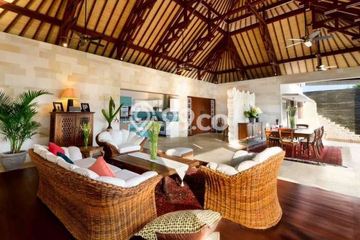 Tropical villa near to the beach Tropical villa near to the beach