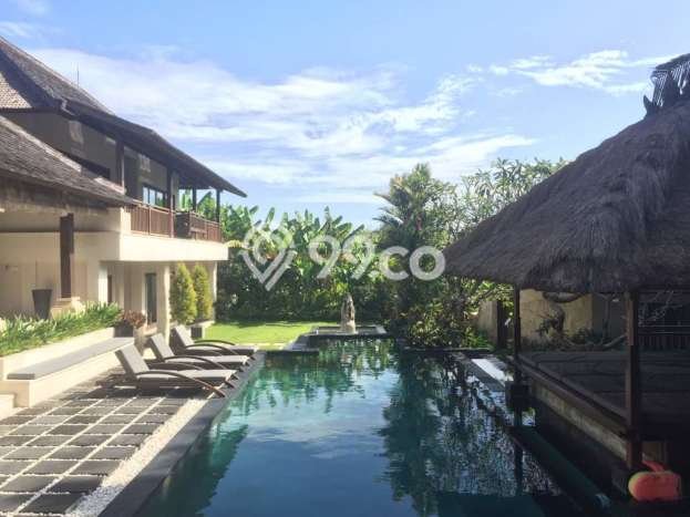 Villa tropis walking distance ke pantai echo beach canggu Villa tropis walking distance ke pantai echo beach canggu