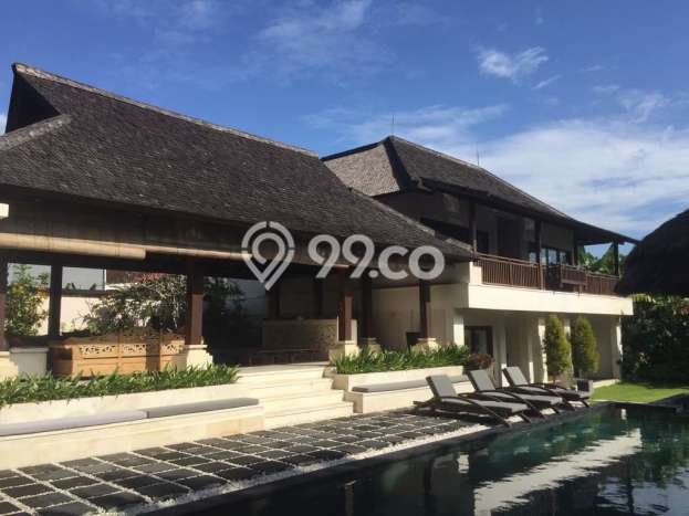 Villa tropis walking distance ke pantai echo beach canggu Villa tropis walking distance ke pantai echo beach canggu