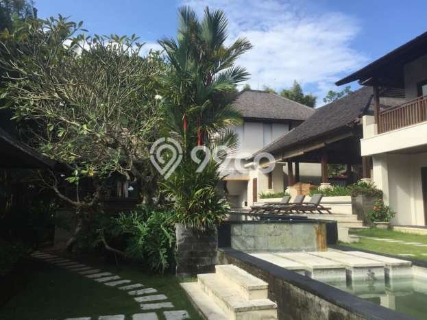 Villa tropis walking distance ke pantai echo beach canggu Villa tropis walking distance ke pantai echo beach canggu