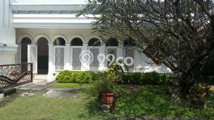 For Sale! Premium House LT 1500m2 Desain Elegan di Bintaro For Sale! Premium House LT 1500m2 Desain Elegan di Bintaro