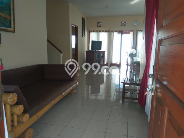 Rumah area Nusa Dua, 3 KT, Design Modern, Luas 250m² LB 200m² Rumah area Nusa Dua, 3 KT, Design Modern, Luas 250m² LB 200m²